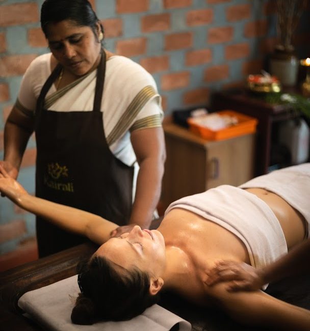 weight loss treatment through ayurveda