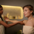 Ayurveda for perimenopause with a woman receiving a physician-guided Ayurvedic oil therapy from a female practitioner.Ayurveda for Ayurveda for perimenopause with a woman receiving a physician-guided Ayurvedic oil therapy from a female practitioner.